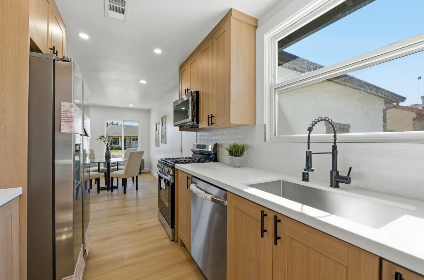 Detail Gallery Image 13 of 31 For 3431 Golf Dr, San Jose,  CA 95127 - 3 Beds | 2 Baths