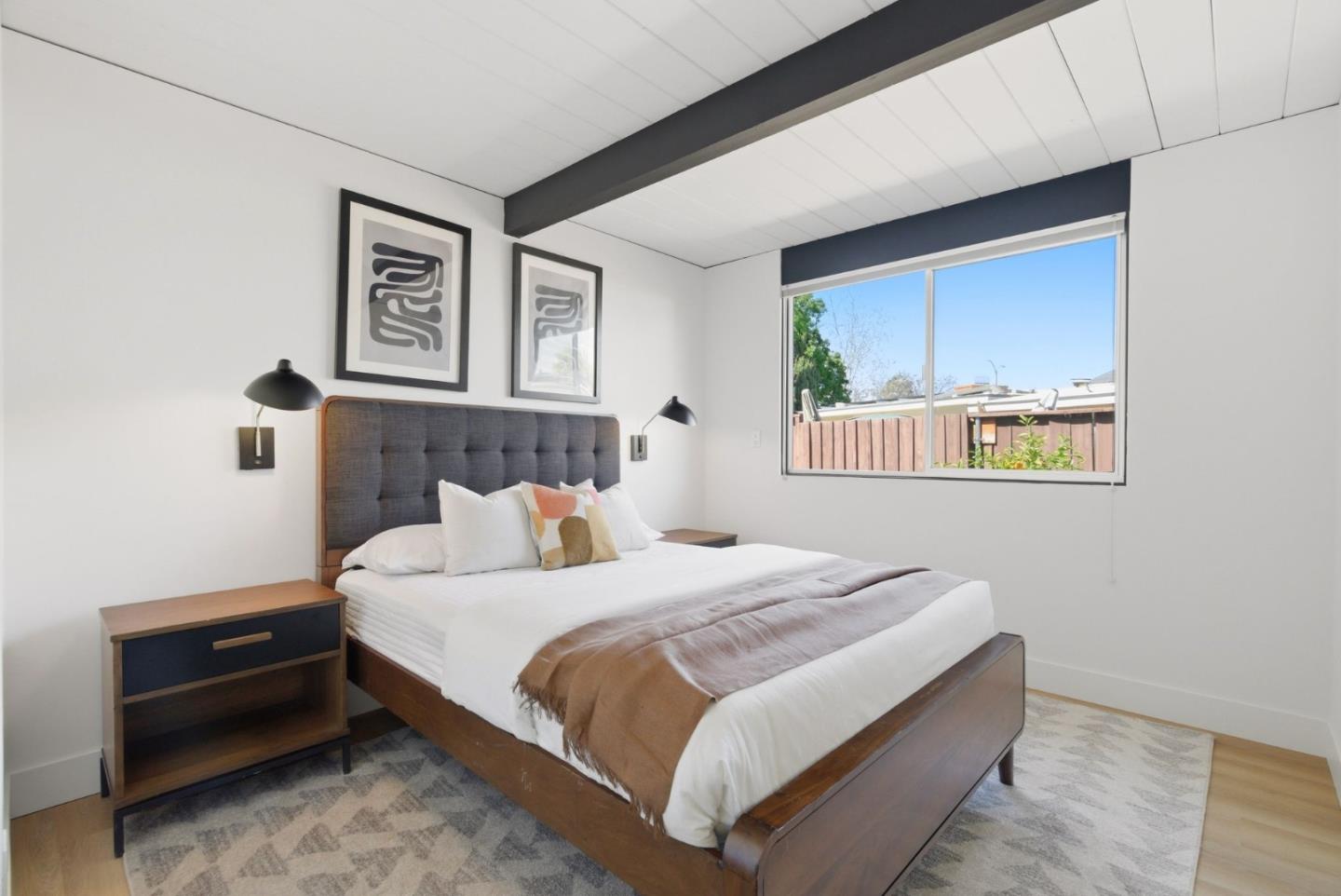 Detail Gallery Image 22 of 30 For 1321 Lennox Way, Sunnyvale,  CA 94087 - 4 Beds | 2 Baths