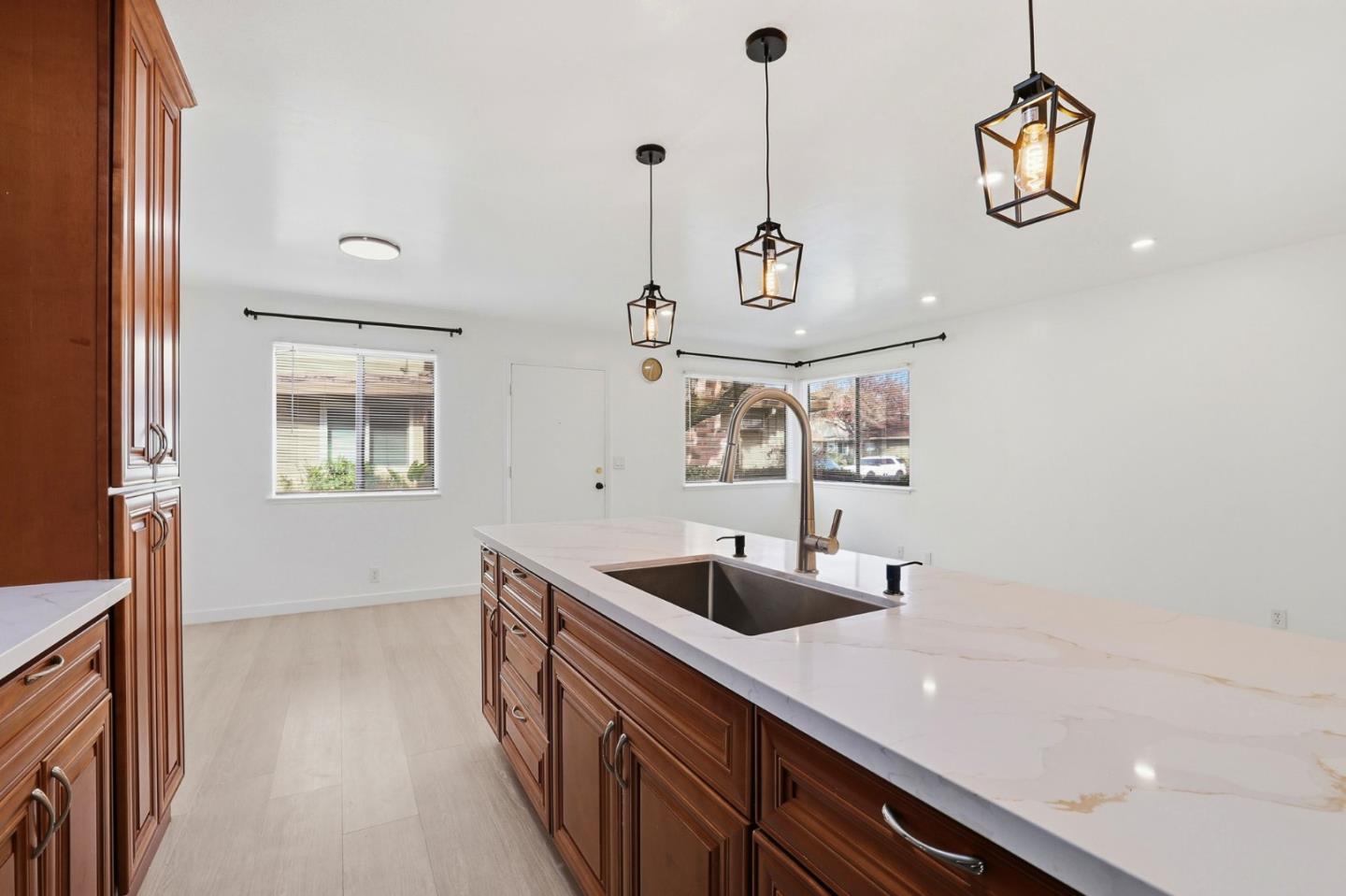 Photo #11: ML82037170 Listing: Photo #11