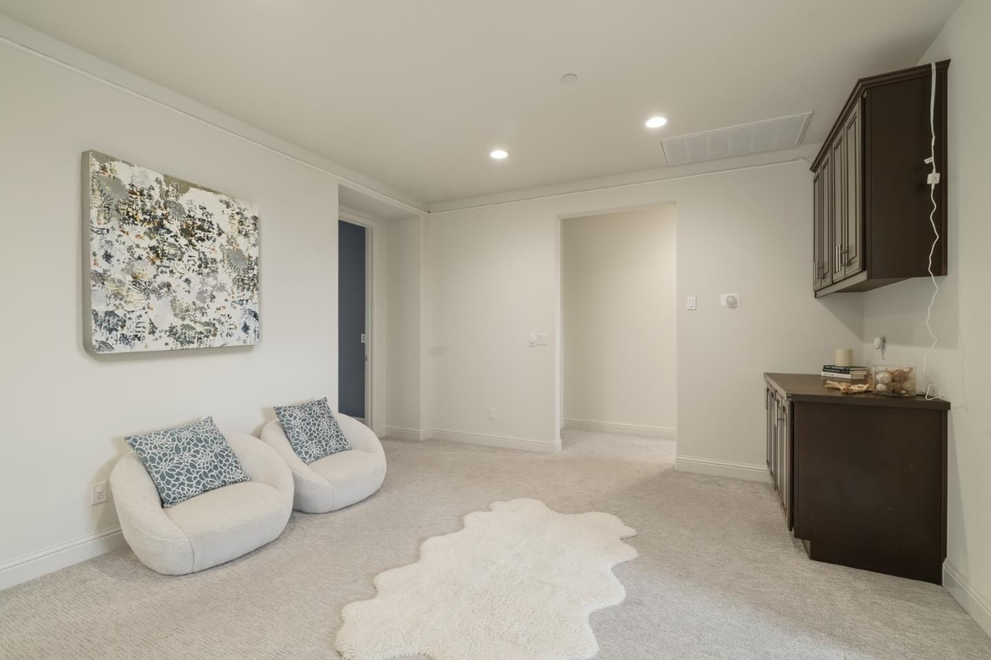 Detail Gallery Image 22 of 57 For 29710 Cantera, Hayward,  CA 94544 - 4 Beds | 3 Baths