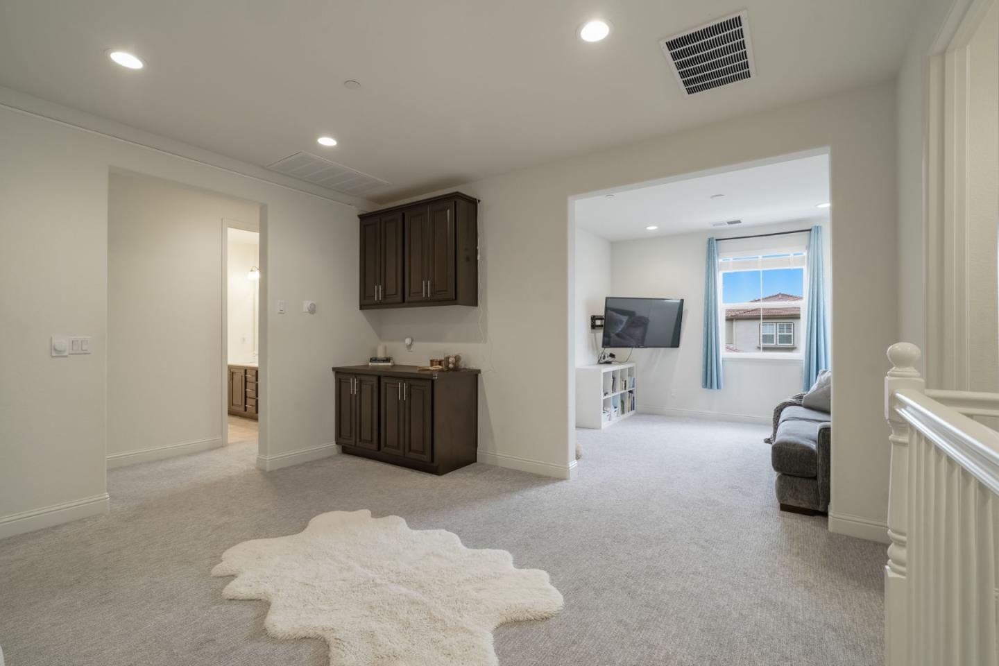 Detail Gallery Image 23 of 57 For 29710 Cantera, Hayward,  CA 94544 - 4 Beds | 3 Baths