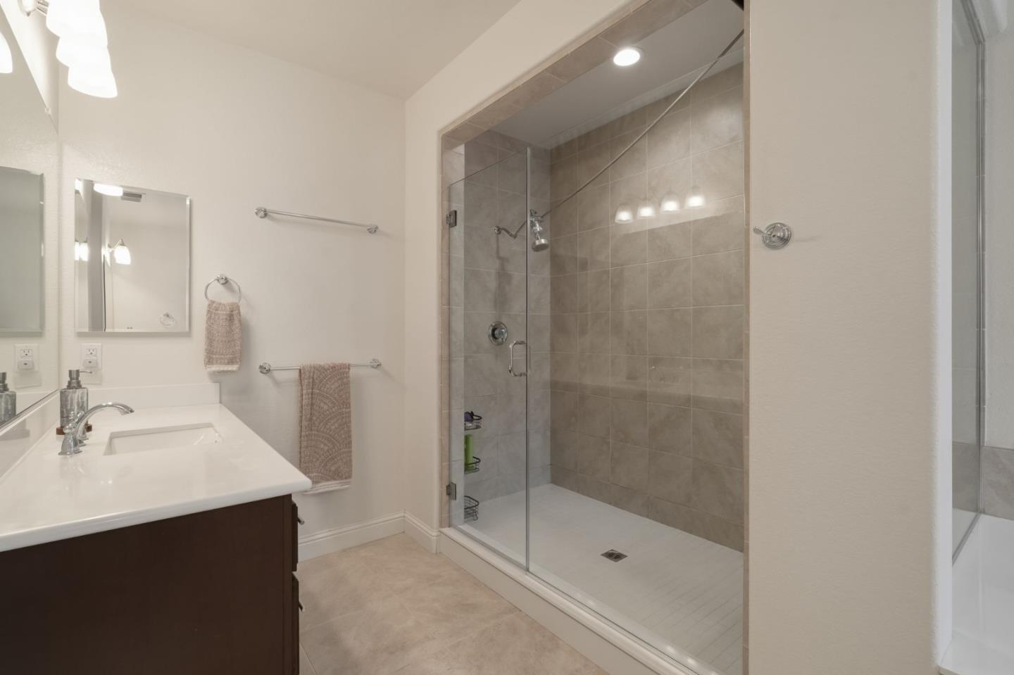 Detail Gallery Image 33 of 57 For 29710 Cantera, Hayward,  CA 94544 - 4 Beds | 3 Baths