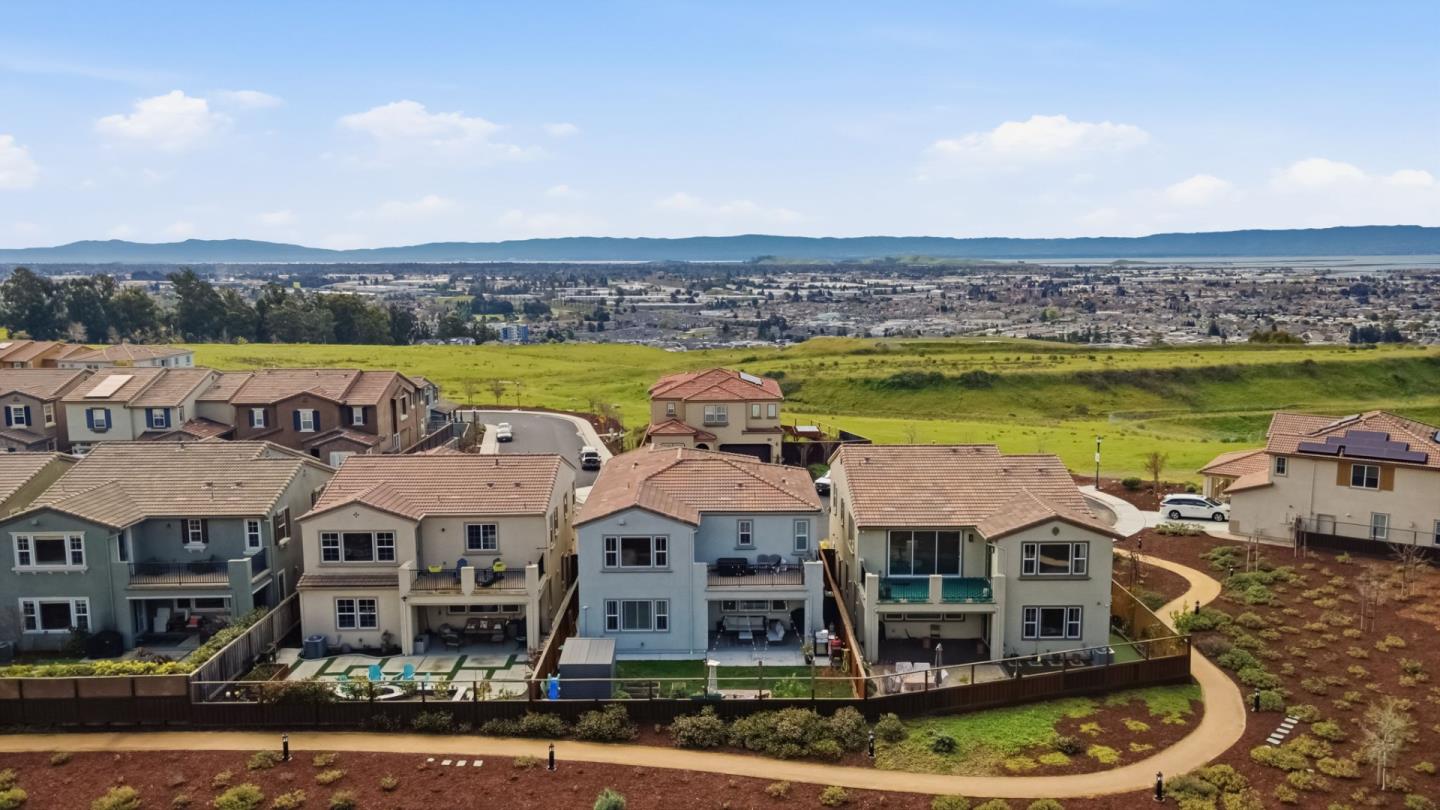 Detail Gallery Image 50 of 57 For 29710 Cantera, Hayward,  CA 94544 - 4 Beds | 3 Baths