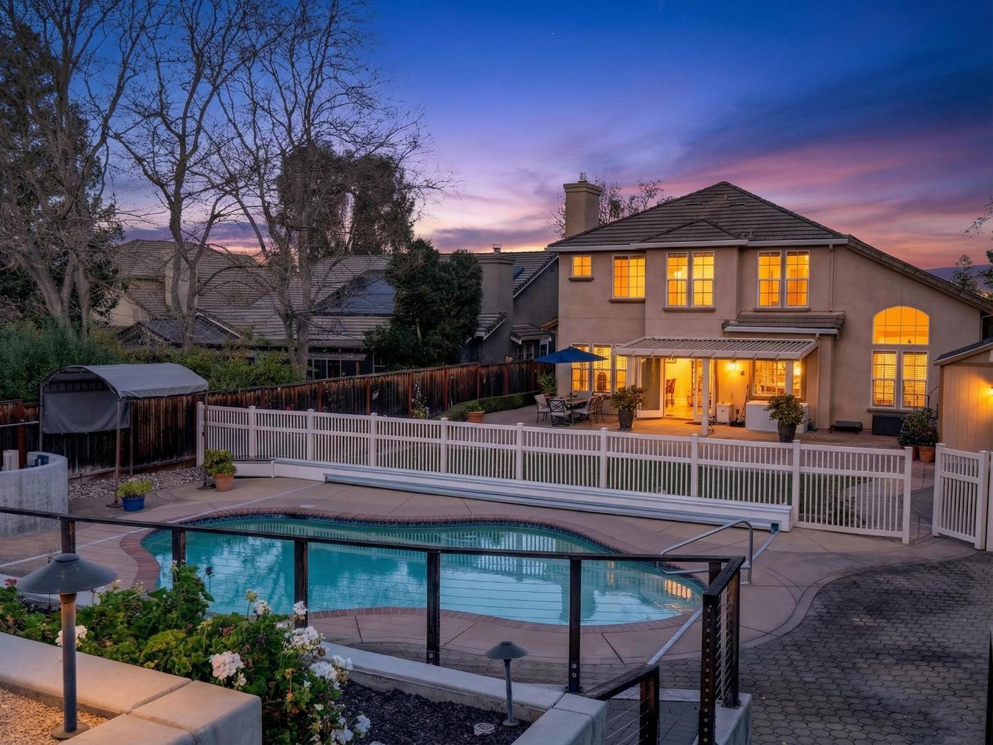 Detail Gallery Image 18 of 26 For 9123 Rancho Hills Dr, Gilroy,  CA 95020 - 5 Beds | 3 Baths