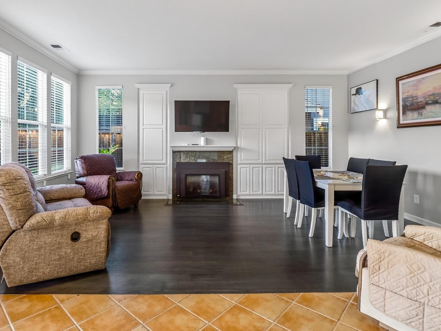 Detail Gallery Image 3 of 26 For 9123 Rancho Hills Dr, Gilroy,  CA 95020 - 5 Beds | 3 Baths