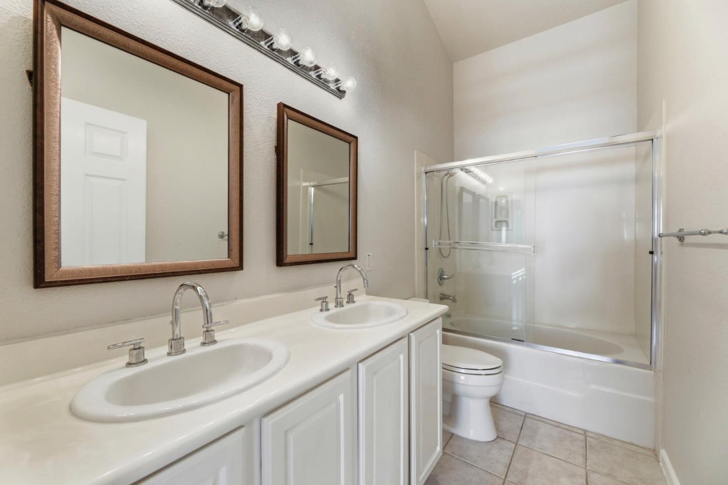 Detail Gallery Image 22 of 42 For 3111 White Riesling Pl, San Jose,  CA 95135 - 3 Beds | 2 Baths