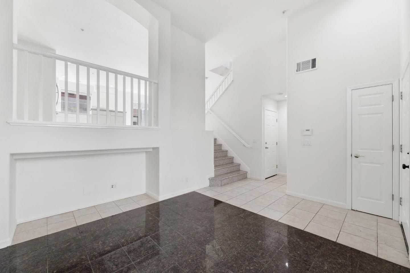 Detail Gallery Image 7 of 42 For 3111 White Riesling Pl, San Jose,  CA 95135 - 3 Beds | 2 Baths