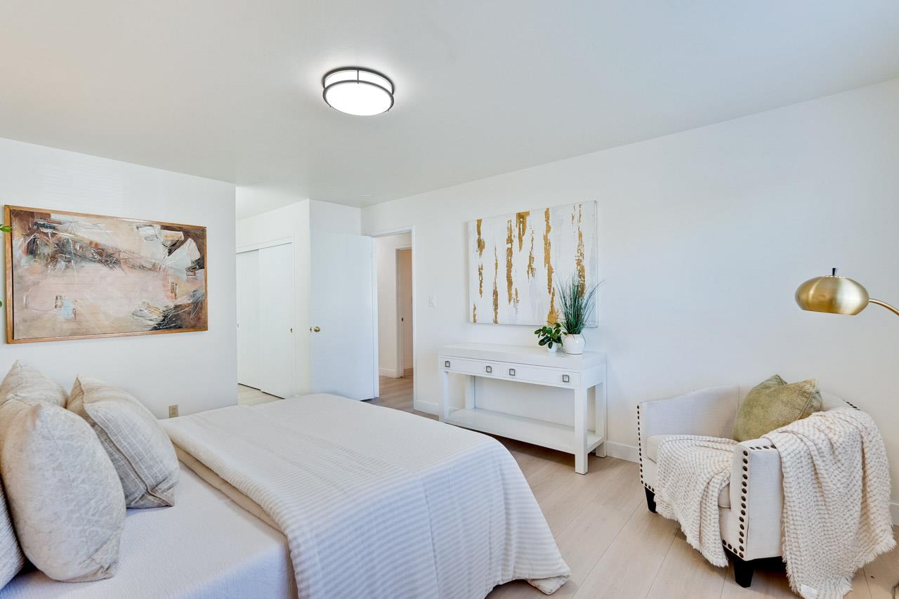 Detail Gallery Image 48 of 71 For 570-572 La Conner Dr, Sunnyvale,  CA 94087 - 5 Beds | 4 Baths