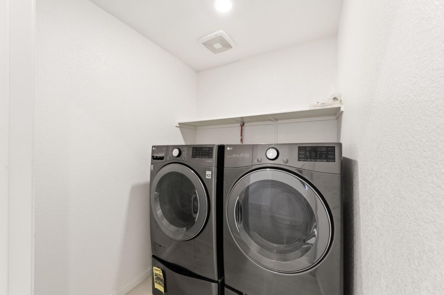 Detail Gallery Image 28 of 43 For 1923 Nevets Ln, San Jose,  CA 95133 - 3 Beds | 3/1 Baths