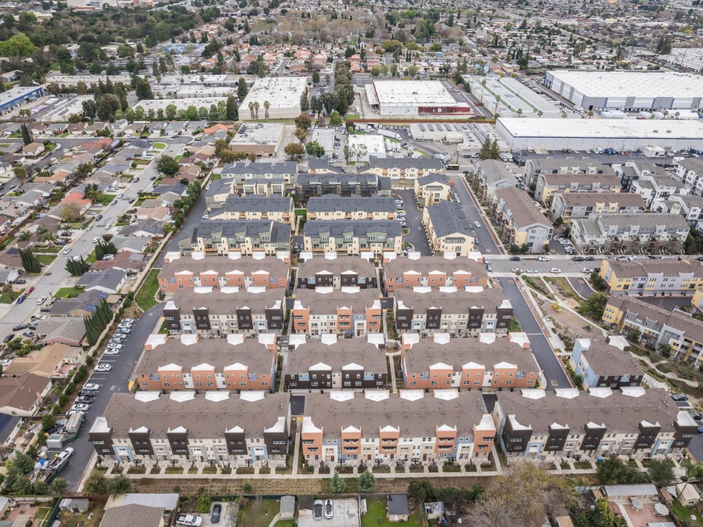 Detail Gallery Image 37 of 43 For 1923 Nevets Ln, San Jose,  CA 95133 - 3 Beds | 3/1 Baths