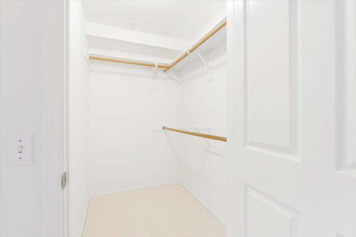 Detail Gallery Image 8 of 41 For 114 Annie Ln, Santa Cruz,  CA 95062 - 2 Beds | 2 Baths