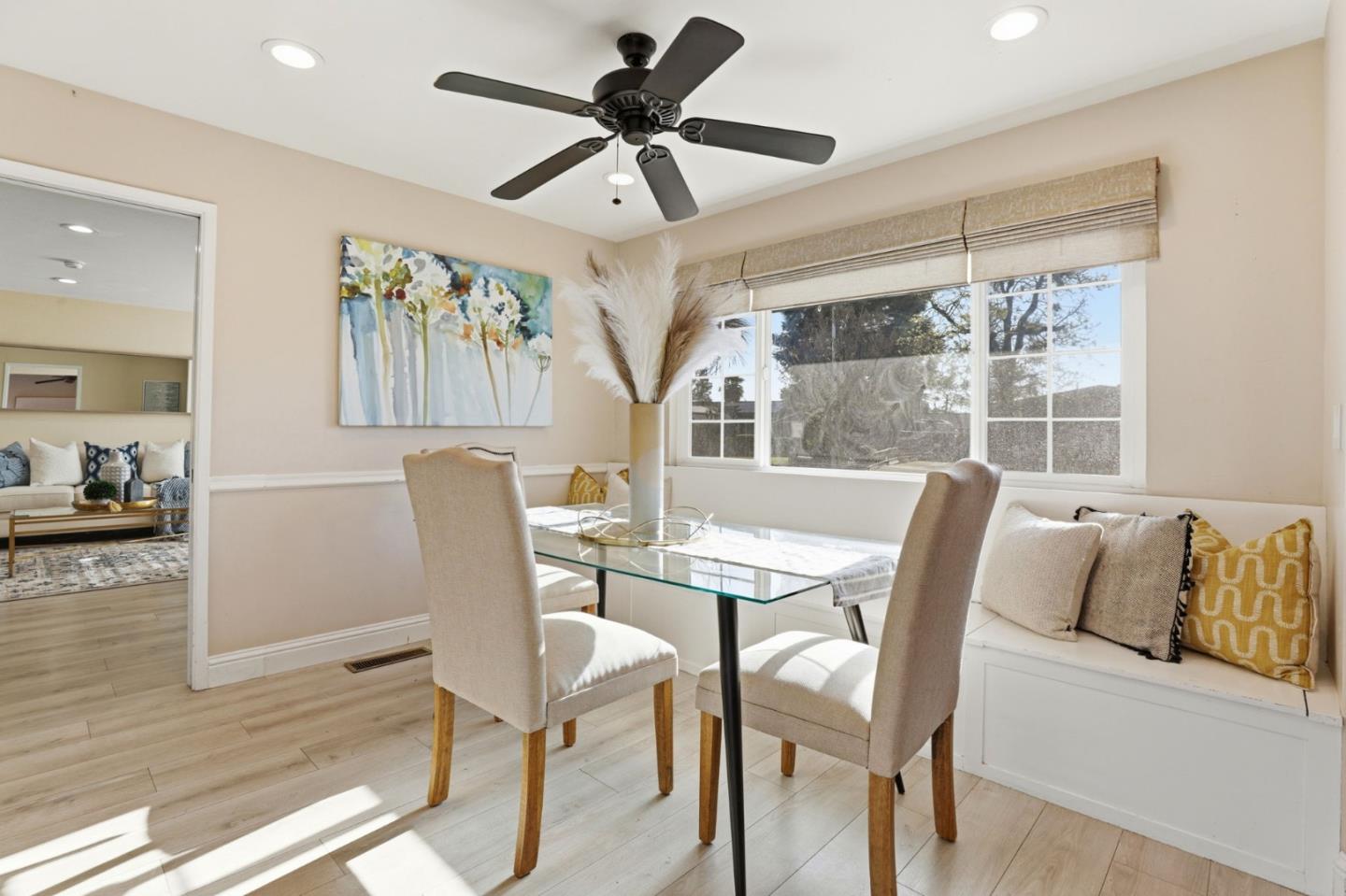 Detail Gallery Image 14 of 35 For 7611 Westwood Dr, Gilroy,  CA 95020 - 3 Beds | 2/1 Baths