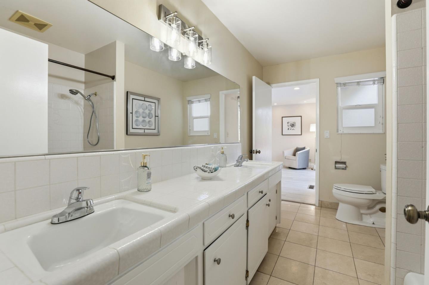 Detail Gallery Image 18 of 35 For 7611 Westwood Dr, Gilroy,  CA 95020 - 3 Beds | 2/1 Baths