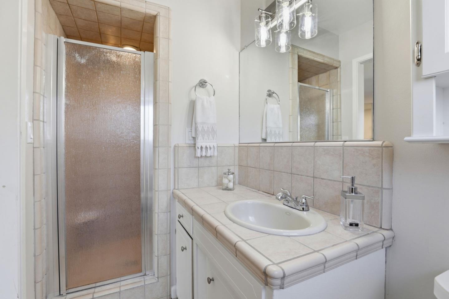 Detail Gallery Image 26 of 35 For 7611 Westwood Dr, Gilroy,  CA 95020 - 3 Beds | 2/1 Baths