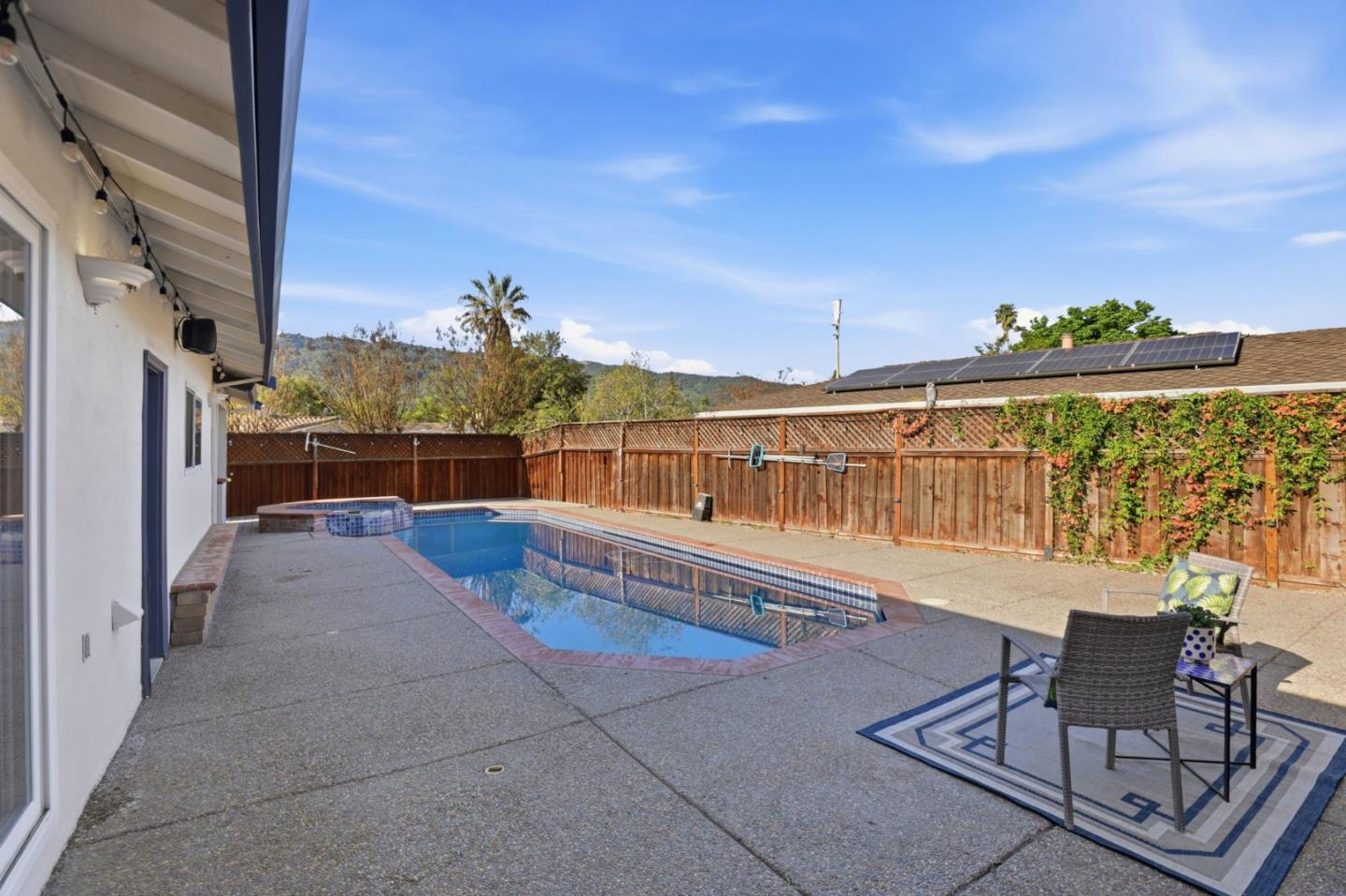 Detail Gallery Image 28 of 35 For 7611 Westwood Dr, Gilroy,  CA 95020 - 3 Beds | 2/1 Baths