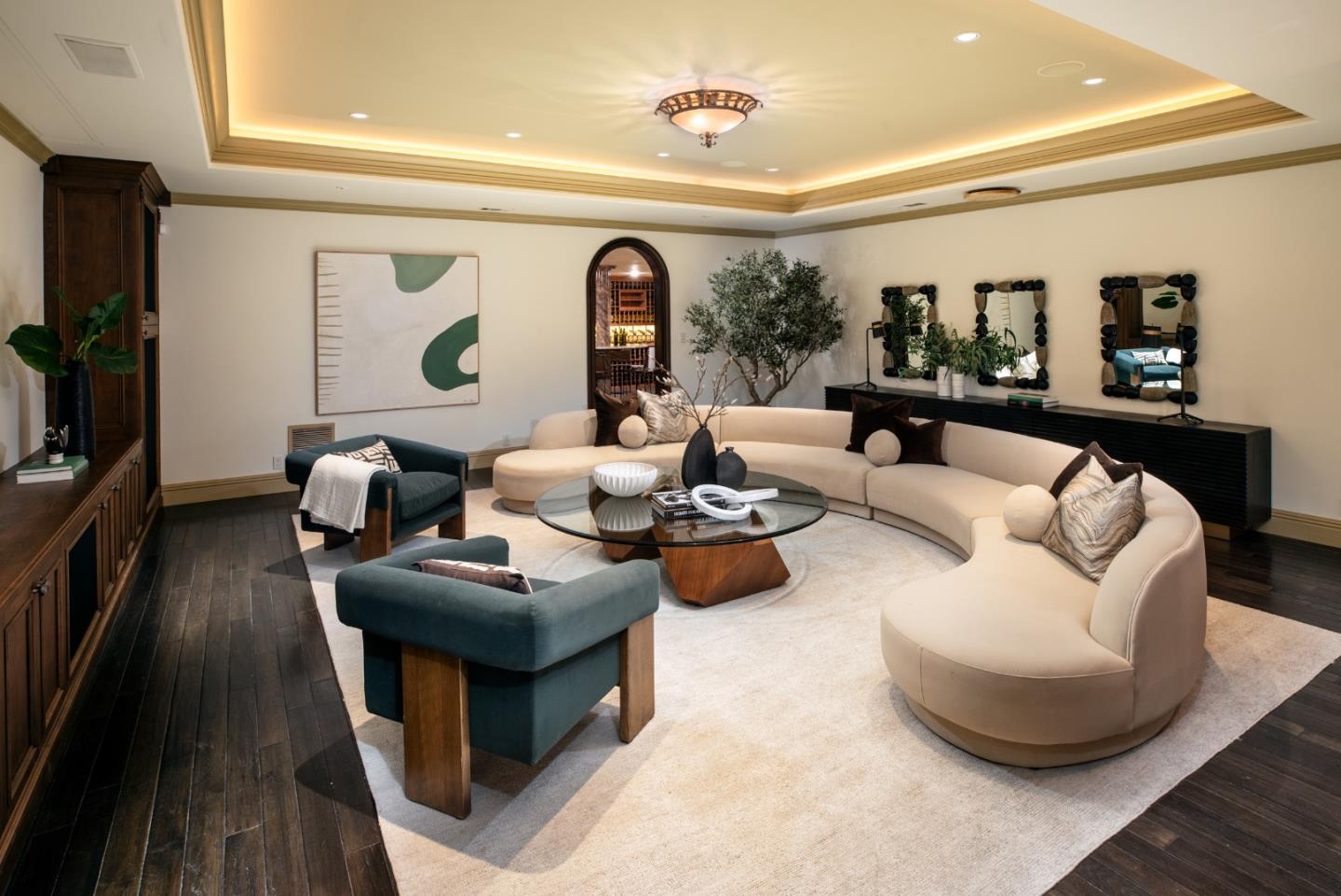 Detail Gallery Image 37 of 56 For 925 Seabury Rd, Hillsborough,  CA 94010 - 6 Beds | 9/2 Baths