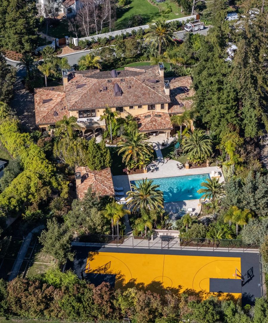 Detail Gallery Image 55 of 56 For 925 Seabury Rd, Hillsborough,  CA 94010 - 6 Beds | 9/2 Baths