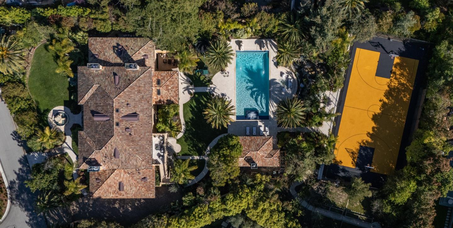 Detail Gallery Image 56 of 56 For 925 Seabury Rd, Hillsborough,  CA 94010 - 6 Beds | 9/2 Baths