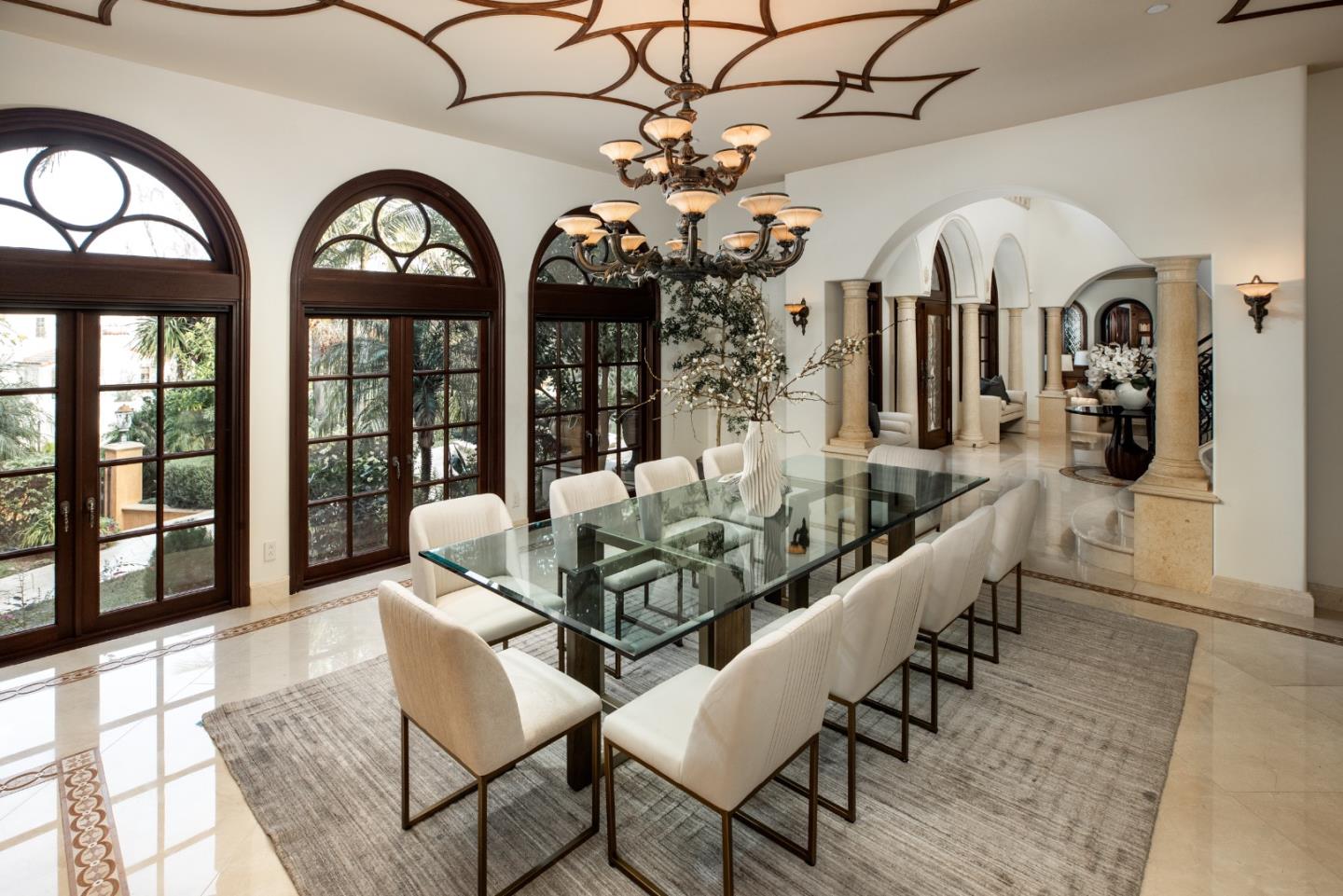 Detail Gallery Image 6 of 56 For 925 Seabury Rd, Hillsborough,  CA 94010 - 6 Beds | 9/2 Baths