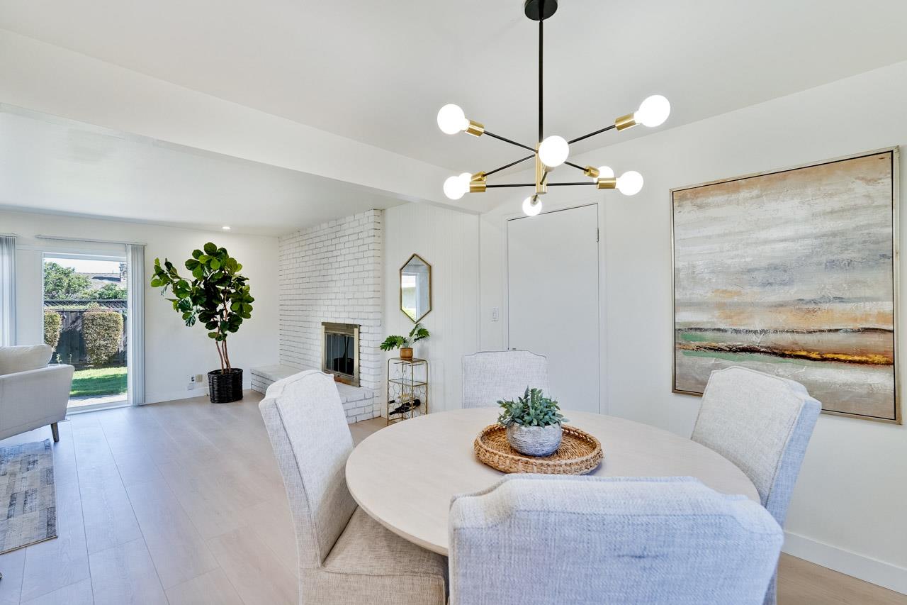 Detail Gallery Image 17 of 82 For 570-572 La Conner Dr, Sunnyvale,  CA 94087 - – Beds | – Baths