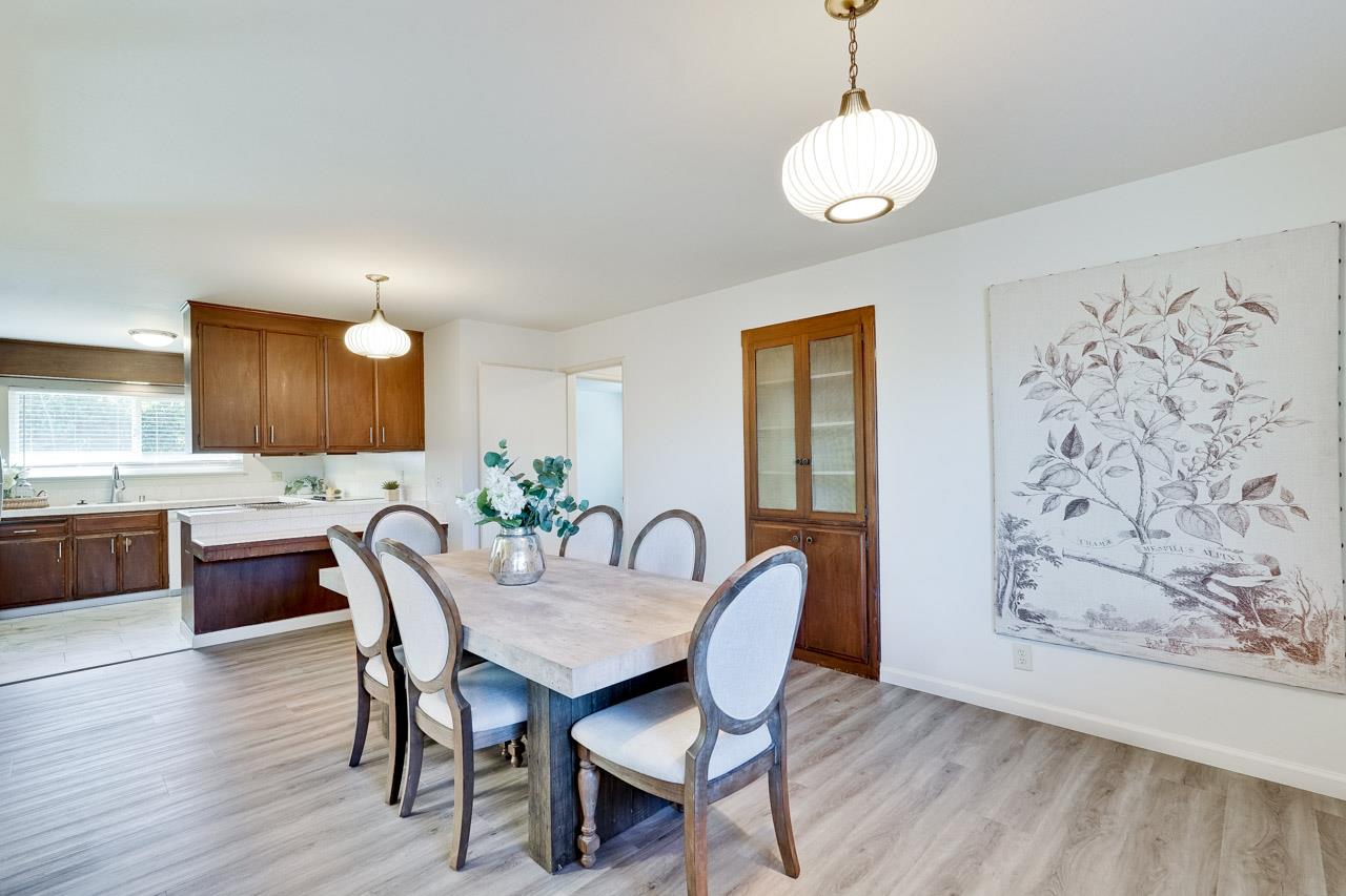 Detail Gallery Image 21 of 82 For 570-572 La Conner Dr, Sunnyvale,  CA 94087 - – Beds | – Baths