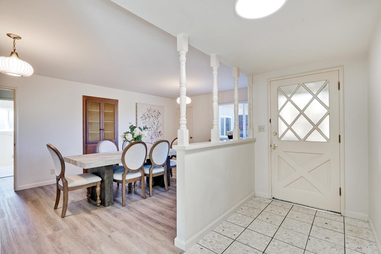 Detail Gallery Image 22 of 82 For 570-572 La Conner Dr, Sunnyvale,  CA 94087 - – Beds | – Baths