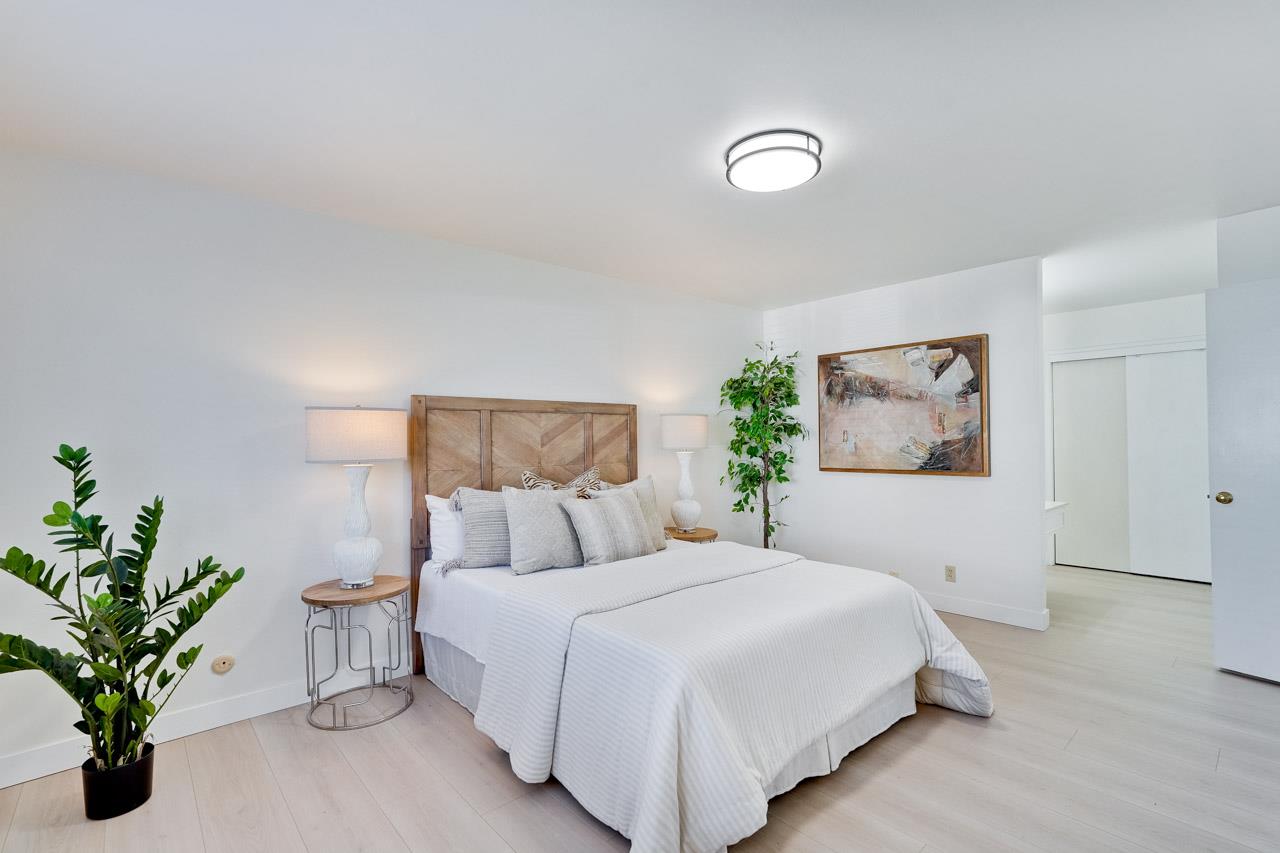 Detail Gallery Image 37 of 82 For 570-572 La Conner Dr, Sunnyvale,  CA 94087 - – Beds | – Baths