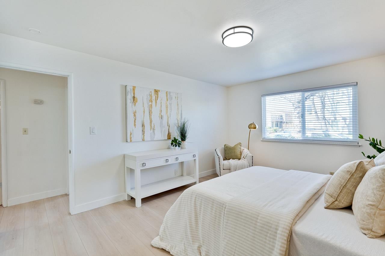 Detail Gallery Image 39 of 82 For 570-572 La Conner Dr, Sunnyvale,  CA 94087 - – Beds | – Baths