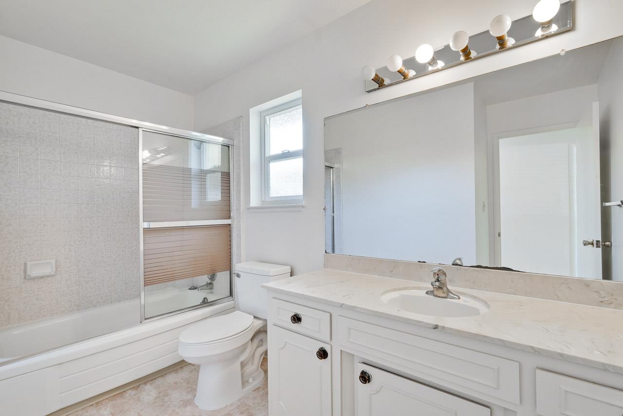 Detail Gallery Image 43 of 82 For 570-572 La Conner Dr, Sunnyvale,  CA 94087 - – Beds | – Baths