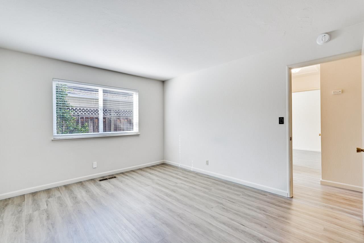 Detail Gallery Image 54 of 82 For 570-572 La Conner Dr, Sunnyvale,  CA 94087 - – Beds | – Baths