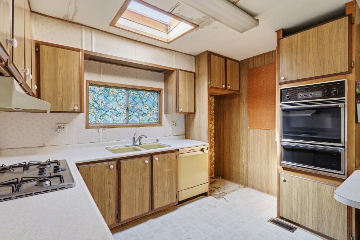 Detail Gallery Image 11 of 30 For 1075 Space Park Way #145,  Mountain View,  CA 94043 - 2 Beds | 2 Baths