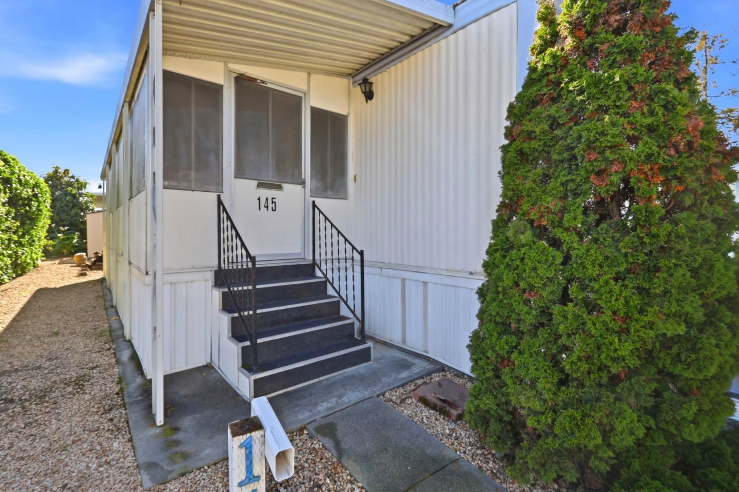 Detail Gallery Image 4 of 30 For 1075 Space Park Way #145,  Mountain View,  CA 94043 - 2 Beds | 2 Baths