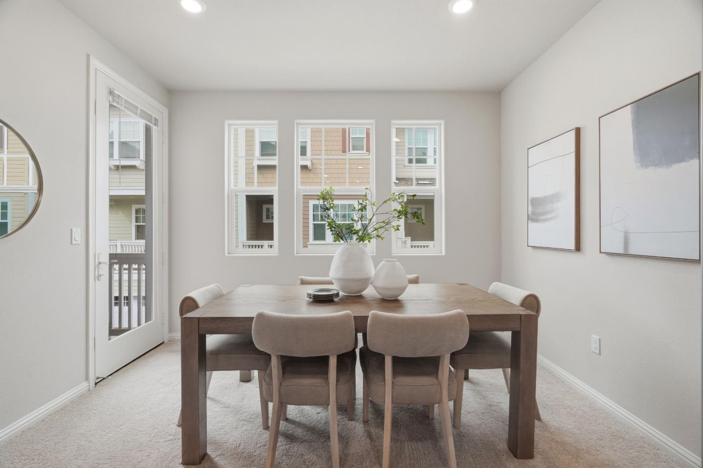 Detail Gallery Image 17 of 53 For 217 Orbit Way, Mountain View,  CA 94043 - 3 Beds | 3/1 Baths