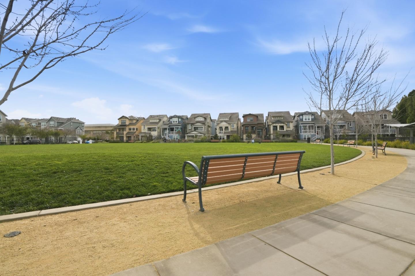 Detail Gallery Image 47 of 53 For 217 Orbit Way, Mountain View,  CA 94043 - 3 Beds | 3/1 Baths