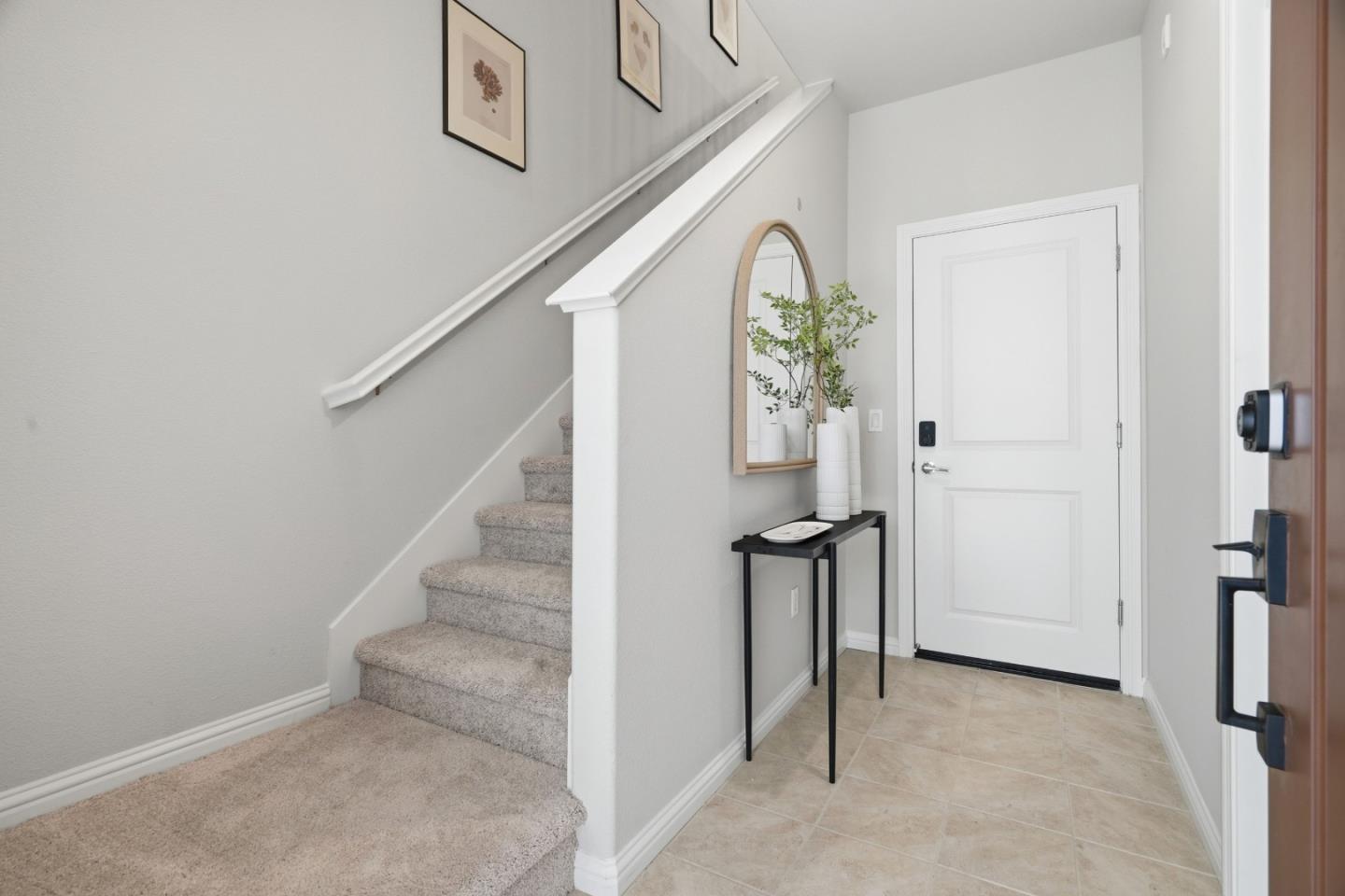 Detail Gallery Image 7 of 53 For 217 Orbit Way, Mountain View,  CA 94043 - 3 Beds | 3/1 Baths