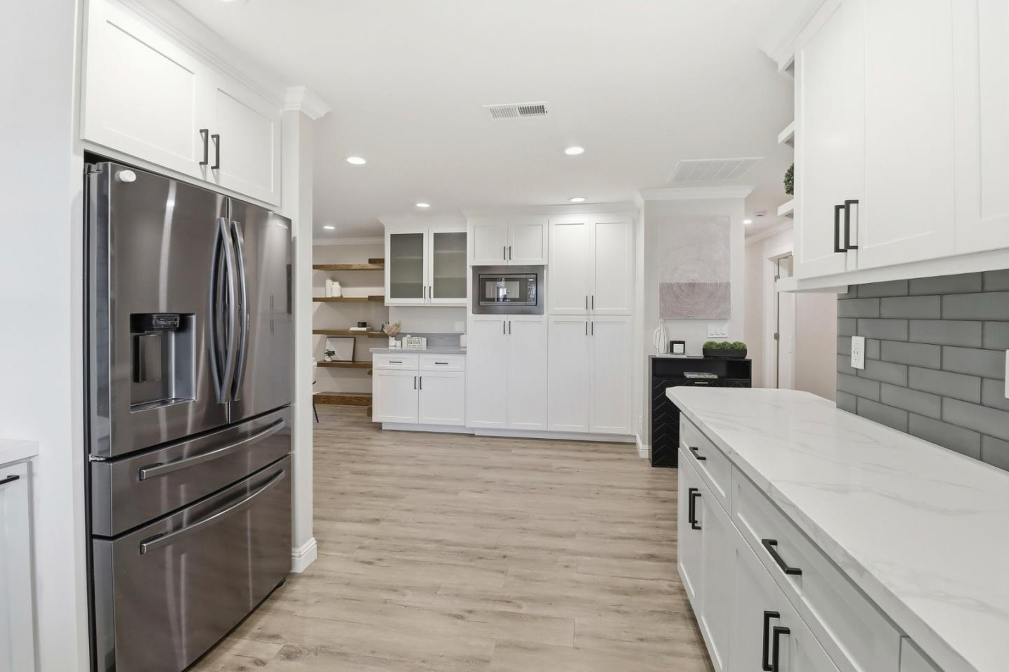 Detail Gallery Image 17 of 38 For 2102 Farrol Ave, Union City,  CA 94587 - 3 Beds | 2 Baths