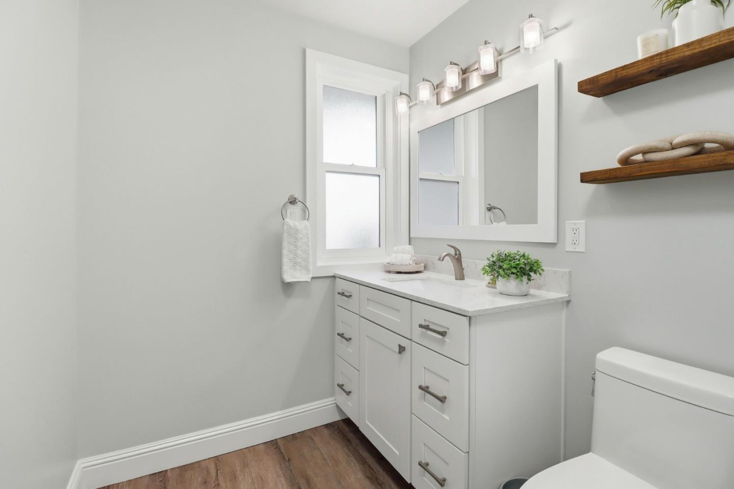 Detail Gallery Image 25 of 38 For 2102 Farrol Ave, Union City,  CA 94587 - 3 Beds | 2 Baths