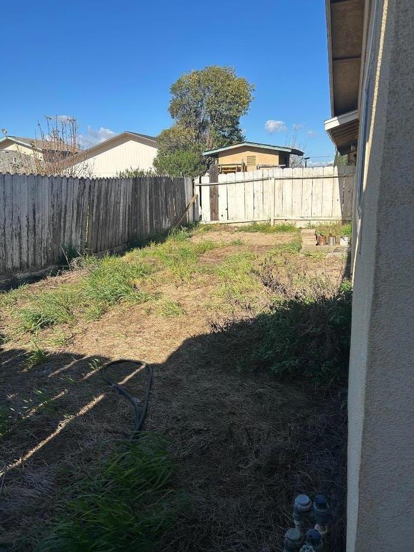 Detail Gallery Image 2 of 8 For 435 Primavera Ct, Greenfield,  CA 93927 - 3 Beds | 1 Baths