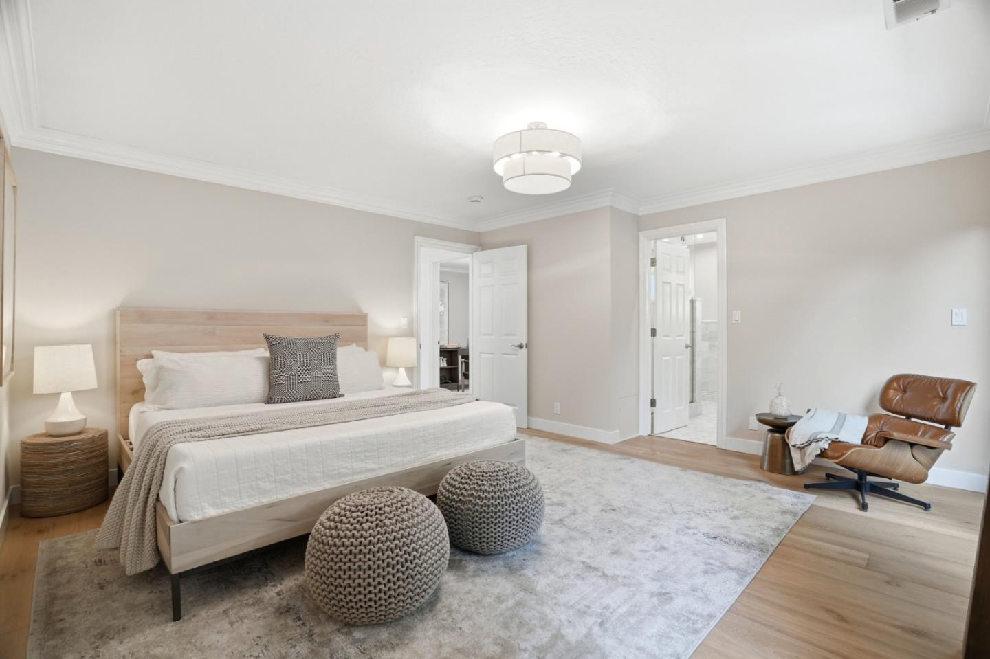 Detail Gallery Image 16 of 31 For 1851 Hull Ave, Redwood City,  CA 94061 - 4 Beds | 2/1 Baths