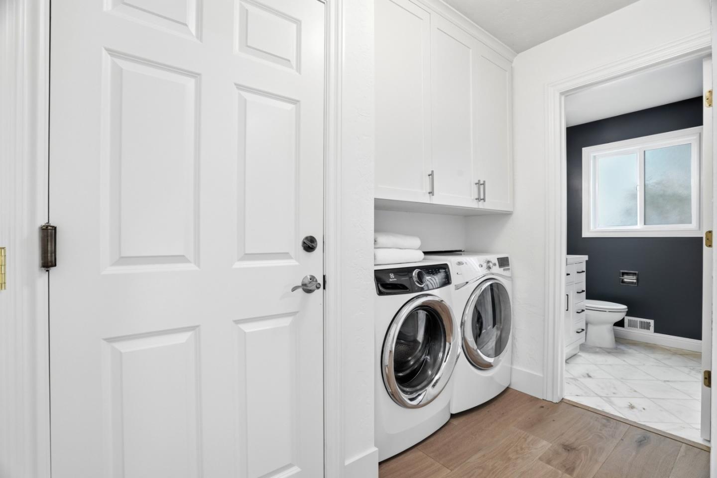 Detail Gallery Image 26 of 31 For 1851 Hull Ave, Redwood City,  CA 94061 - 4 Beds | 2/1 Baths