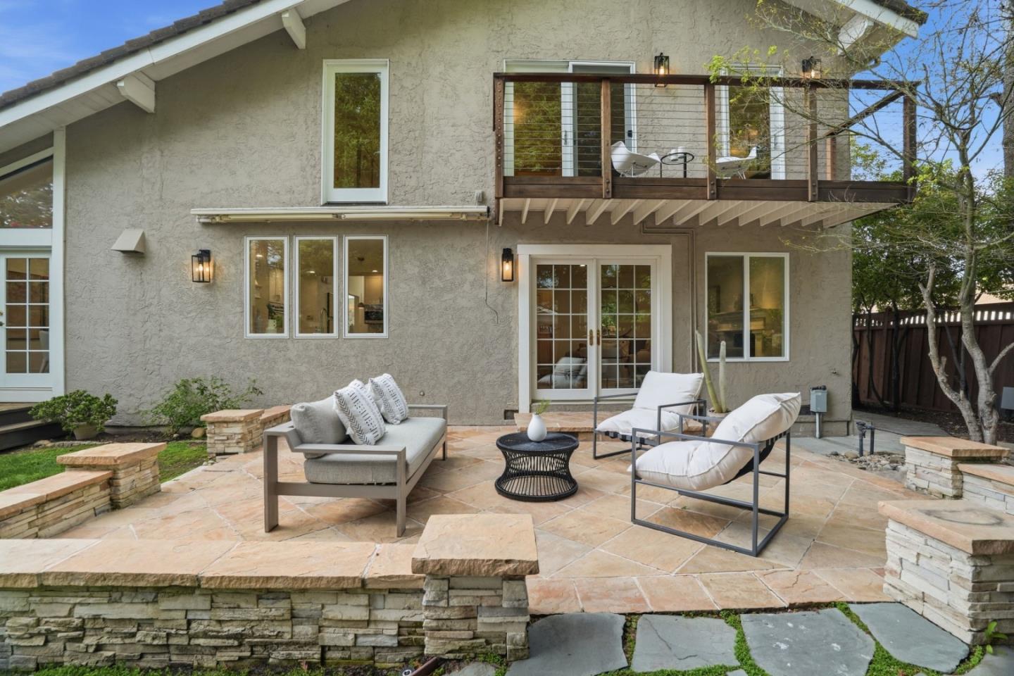 Detail Gallery Image 29 of 31 For 1851 Hull Ave, Redwood City,  CA 94061 - 4 Beds | 2/1 Baths