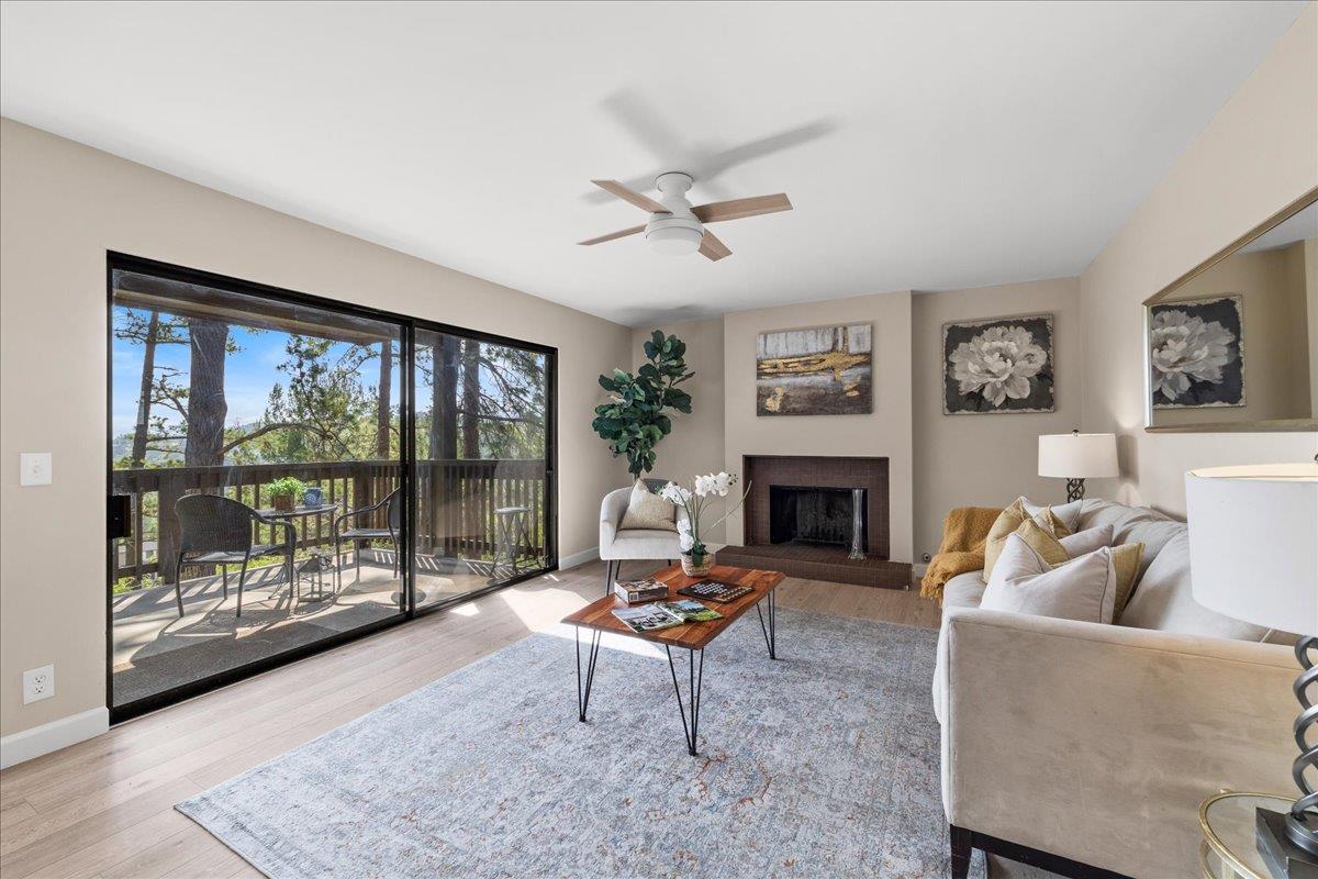 Front Image Thumbnail for ML82037197