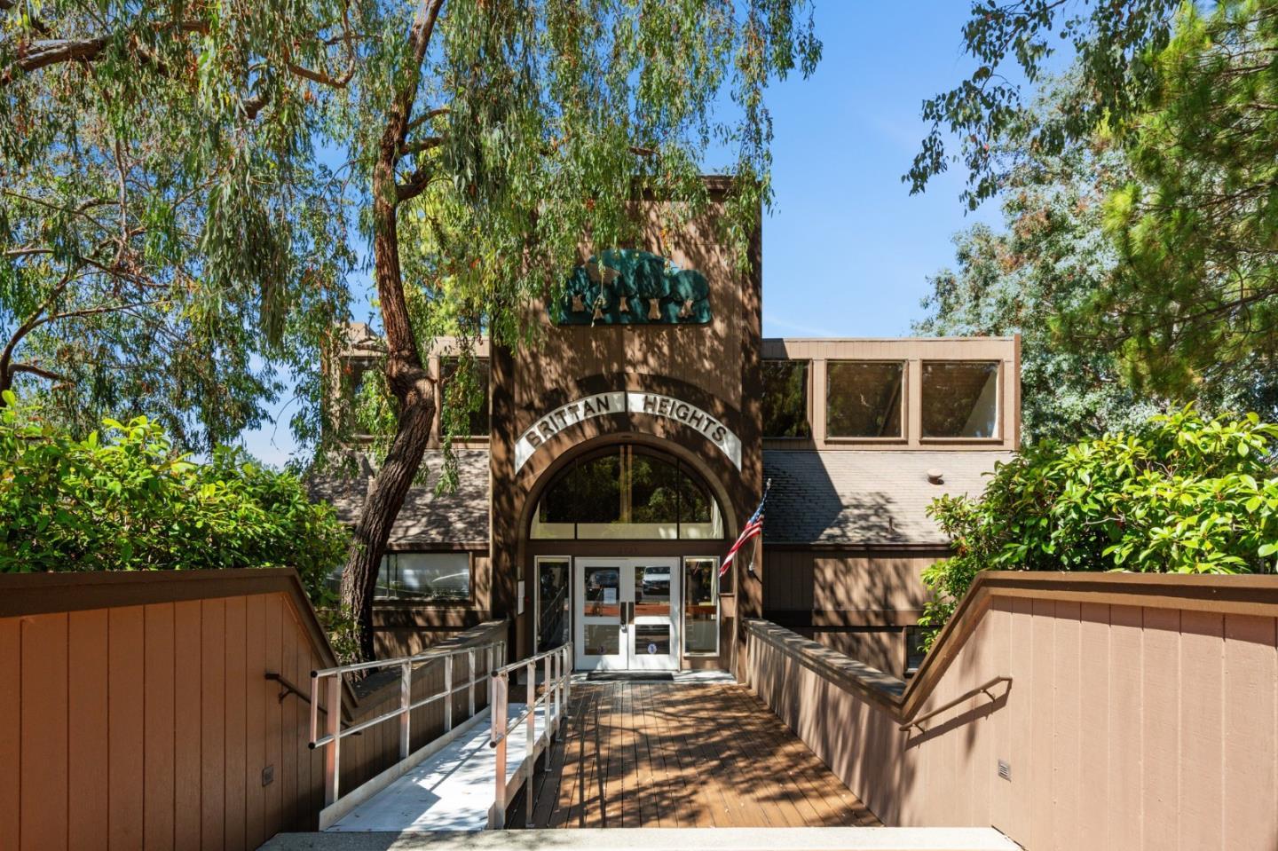 Detail Gallery Image 26 of 32 For 3323 La Mesa Dr #5,  San Carlos,  CA 94070 - 2 Beds | 2 Baths