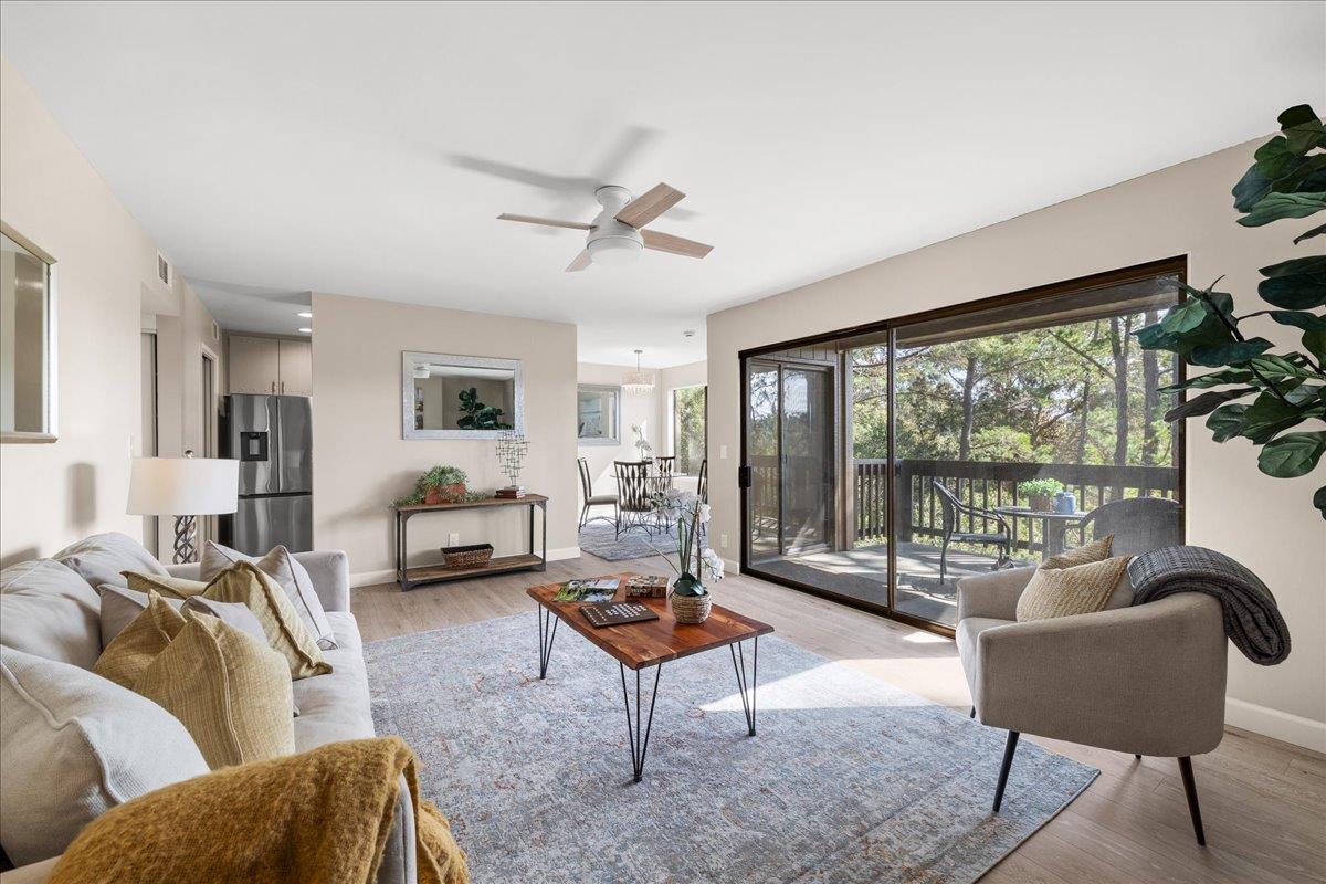 Detail Gallery Image 7 of 32 For 3323 La Mesa Dr #5,  San Carlos,  CA 94070 - 2 Beds | 2 Baths