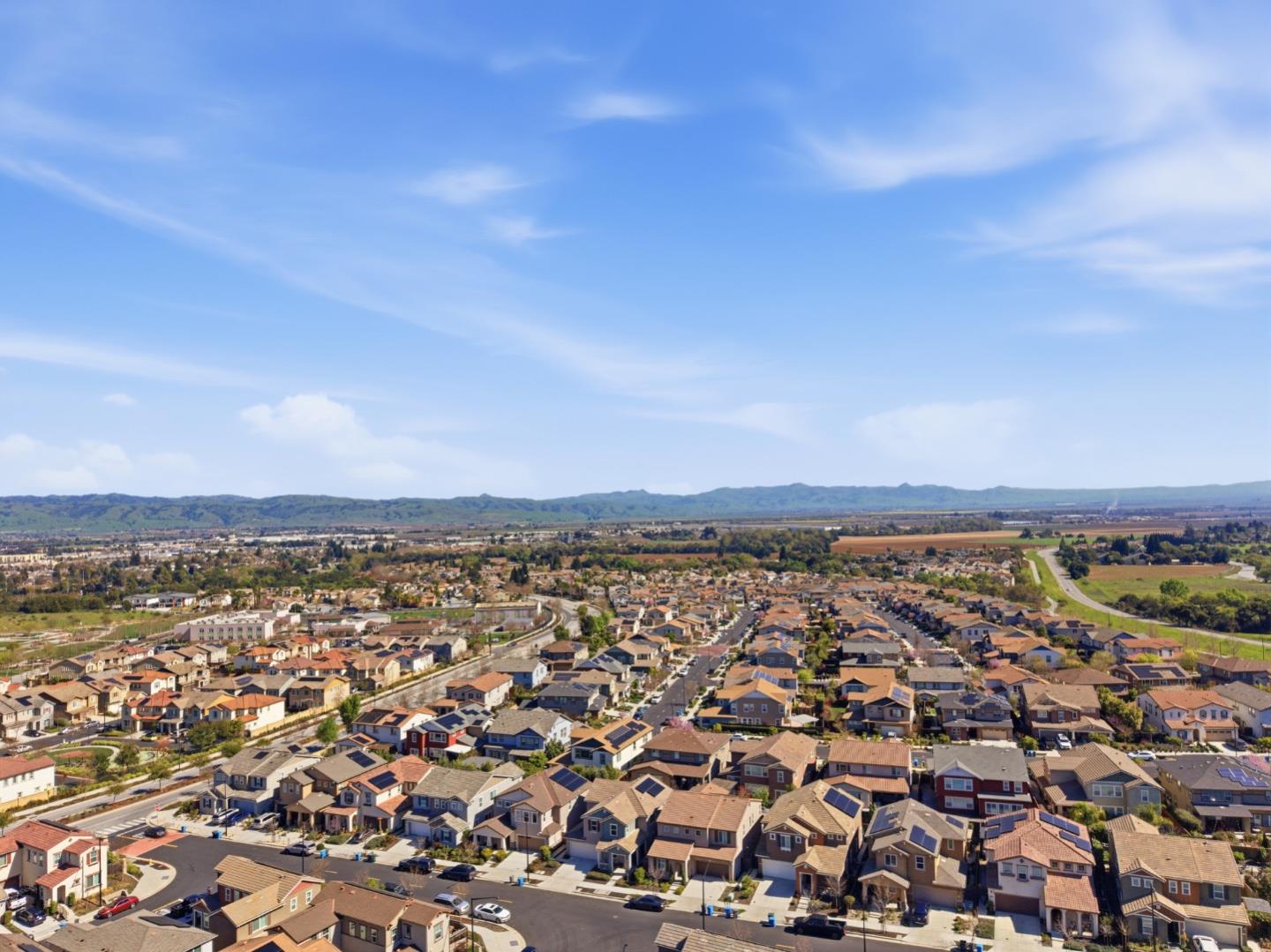 Detail Gallery Image 34 of 37 For 6430 Godani St, Gilroy,  CA 95020 - 4 Beds | 3 Baths