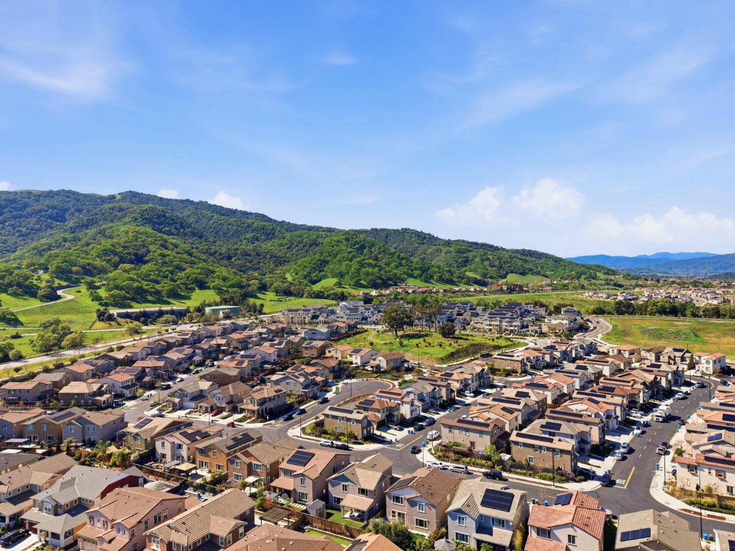 Detail Gallery Image 35 of 37 For 6430 Godani St, Gilroy,  CA 95020 - 4 Beds | 3 Baths