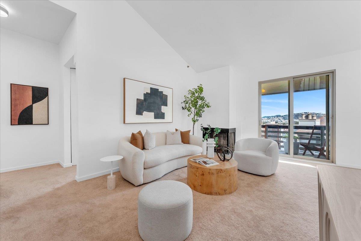 Detail Gallery Image 6 of 35 For 353 Philip Dr #304,  Daly City,  CA 94015 - 3 Beds | 2 Baths