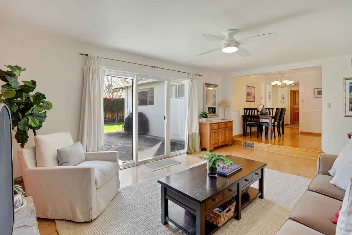 Detail Gallery Image 16 of 36 For 587 Cambridge Dr, Santa Clara,  CA 95051 - 4 Beds | 3 Baths