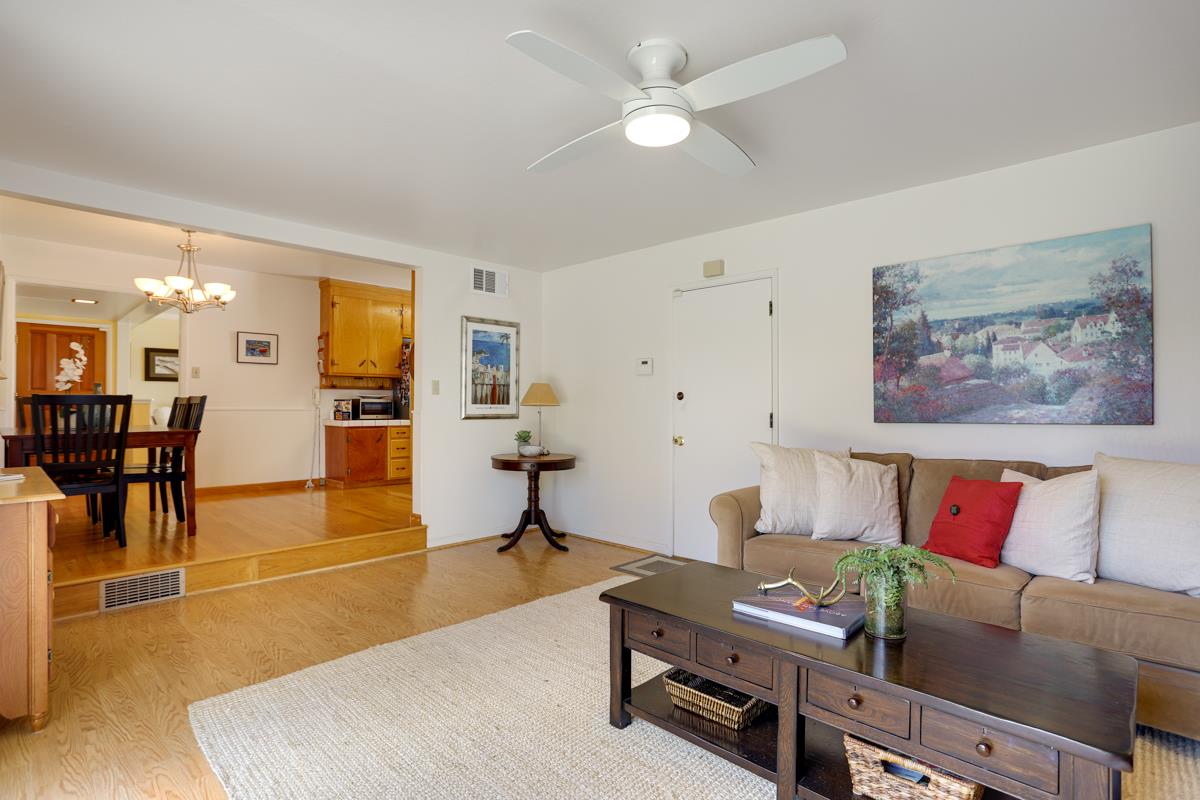 Detail Gallery Image 17 of 36 For 587 Cambridge Dr, Santa Clara,  CA 95051 - 4 Beds | 3 Baths