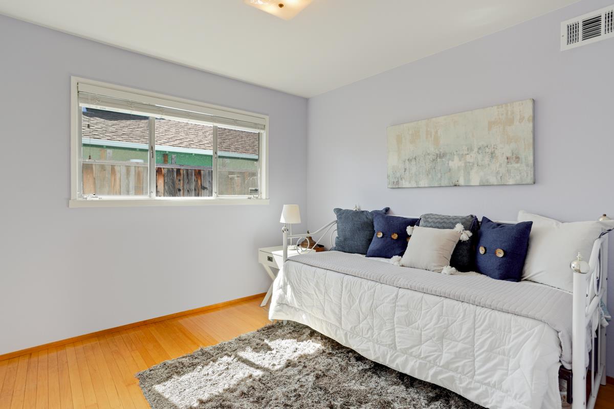 Detail Gallery Image 23 of 36 For 587 Cambridge Dr, Santa Clara,  CA 95051 - 4 Beds | 3 Baths